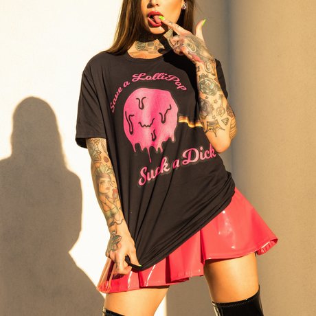 Nahá fotka uniklých OnlyFans od Mad Maaxx