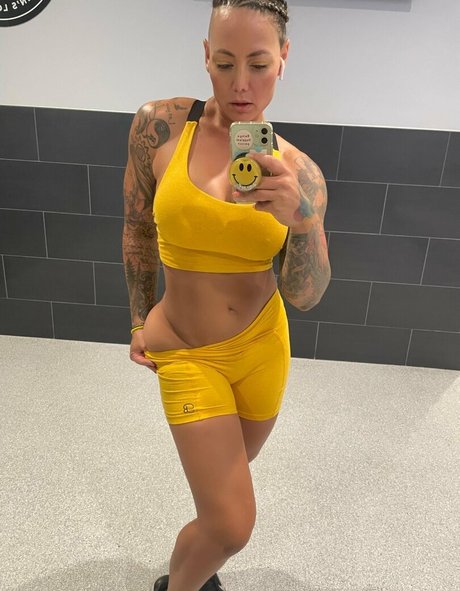 Miss Lindsay Q