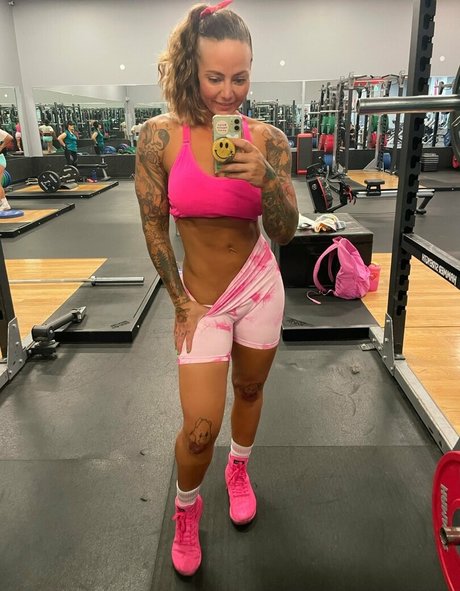 Miss Lindsay Q