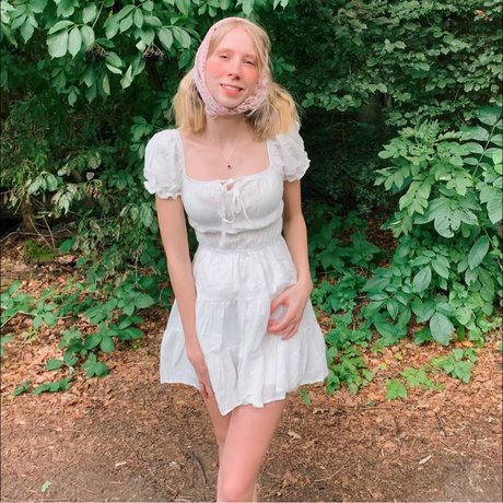 Alasti lekkinud OnlyFans-i pilt Jade Duckycutie