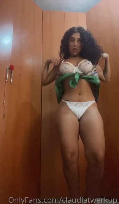 Nahá fotka uniklých OnlyFans od Claudiatwerkup