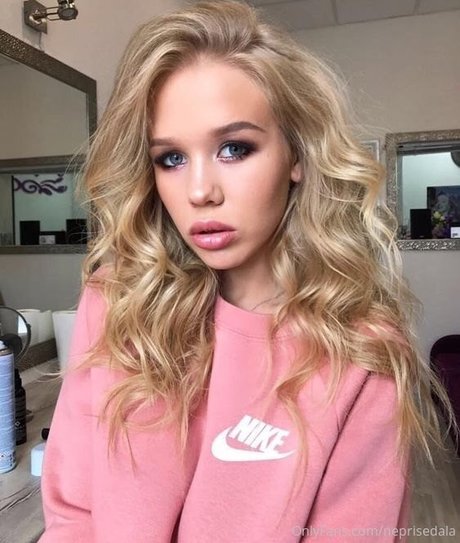 Nøgent lækket OnlyFans-billede af Lisa Barysheva