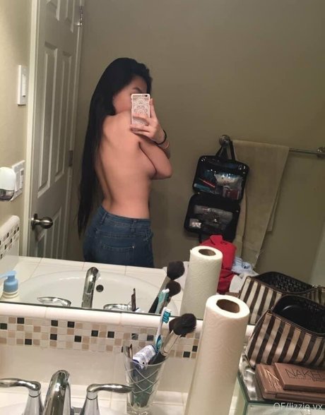 Lizzievx
