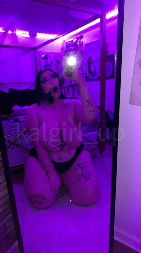 Nahá fotka uniklých OnlyFans od Kalgirlup