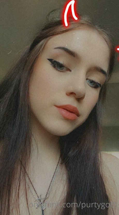 Nahá fotka uniklých OnlyFans od Purtygoth