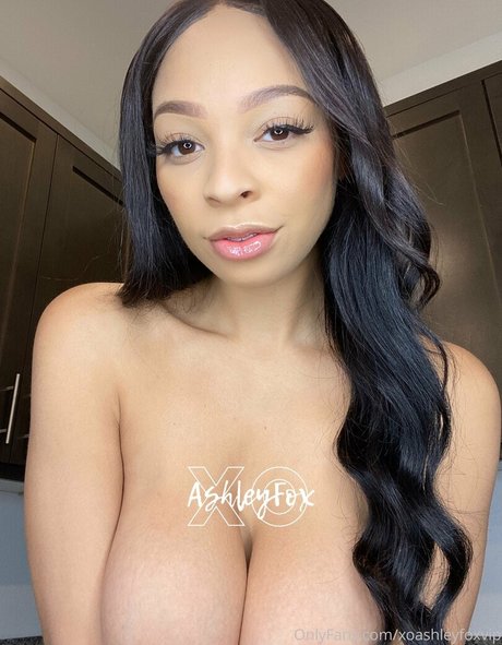 Ashley Fox OnlyFansリークヌード写真
