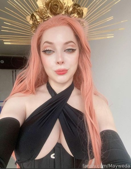 Обнаженная фотография утечки OnlyFans от Mayweda Cosplay