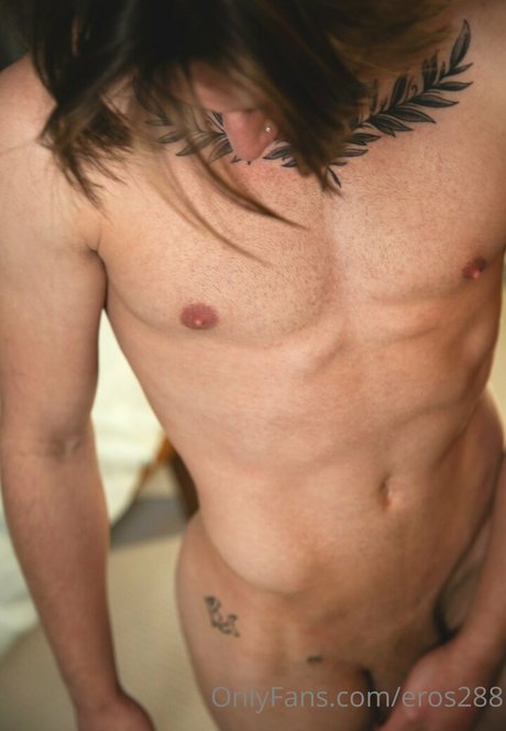 Alaston vuotanut OnlyFans-kuva Eros288