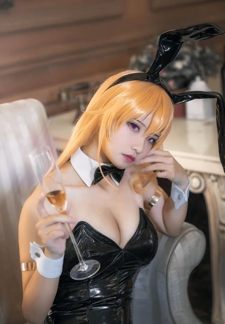 Alasti lekkinud OnlyFans-i pilt Yimiaojun Nya