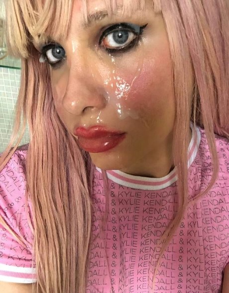 Naken lekkede OnlyFans-bilde av Sofia Teddy