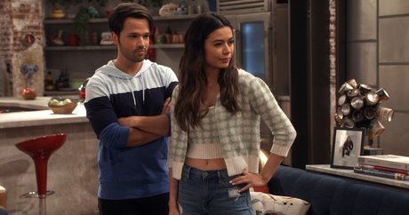 Miranda Cosgrove