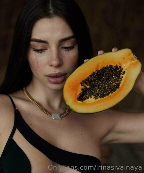 Naken lekkede OnlyFans-bilde av Irinasivalnaya