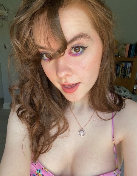 Laura Anne  nude leaked OnlyFans photo