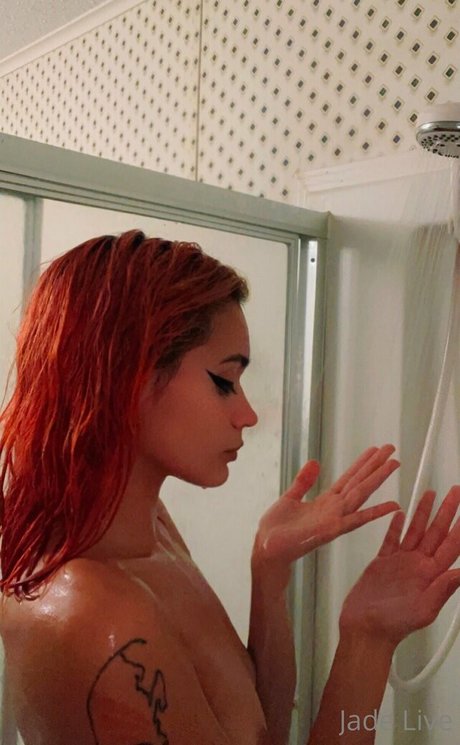 Nahá fotka uniklých OnlyFans od Jadelive