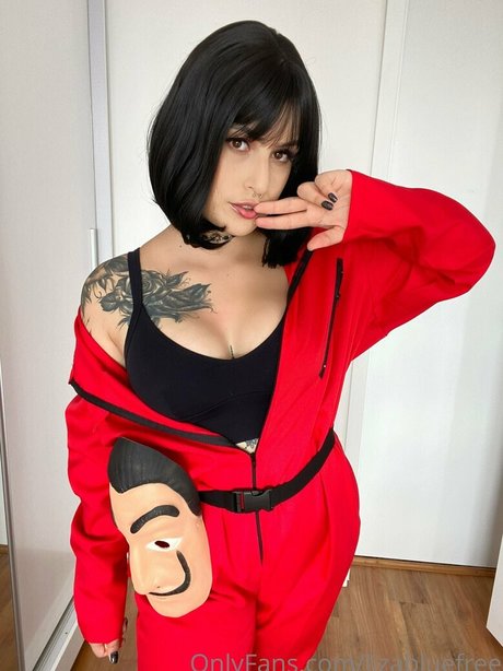 Lizabluefree