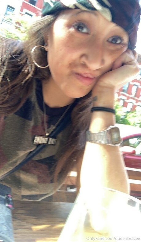 Queenbracee