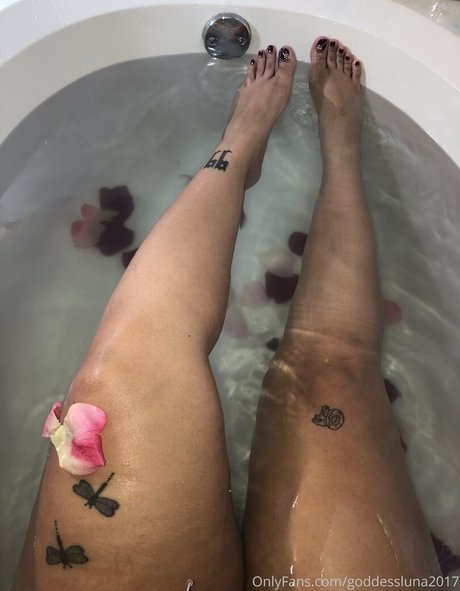 Goddessluna2017