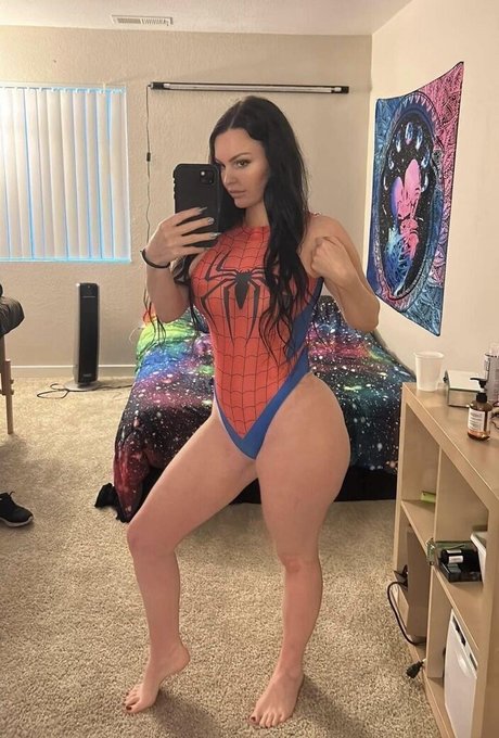 Nahá fotka uniklých OnlyFans od Allie Andrews