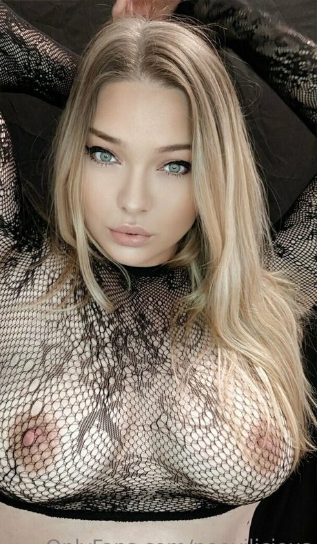 Nøgent lækket OnlyFans-billede af Neevilicious