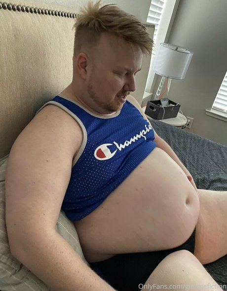 Nahá fotka uniklých OnlyFans od Gimmefiction