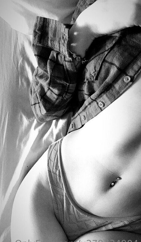 Nahá fotka uniklých OnlyFans od Noewaymefree240399