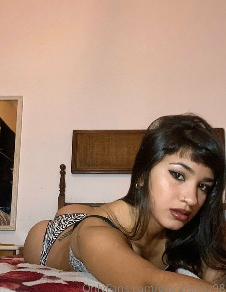 Foto desnuda filtrada de OnlyFans de Gloriosajaz98