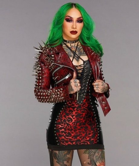 Wwe Shotzi