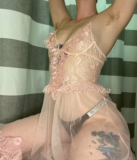 Naken läckt OnlyFans-bild av Divinefemme