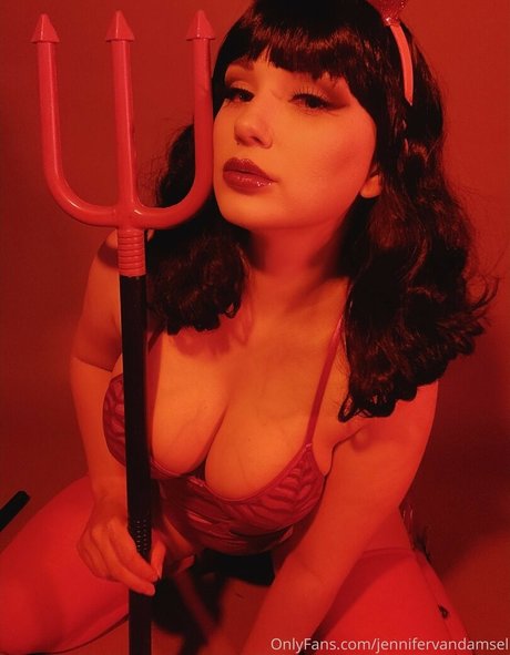 Jennifer Van Damsel