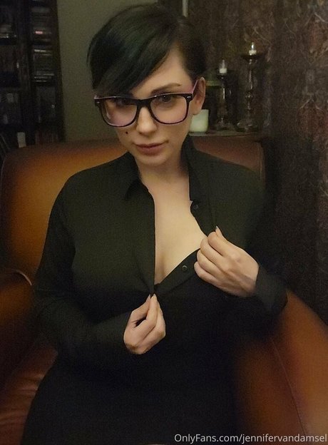 Jennifer Van Damsel