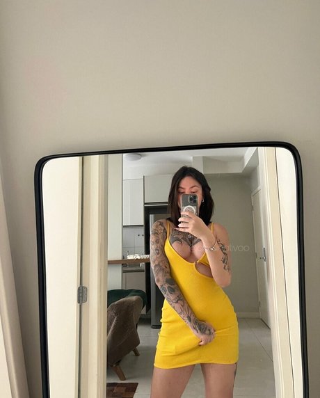 Photo nue de fuite OnlyFans de Bruna Tivo