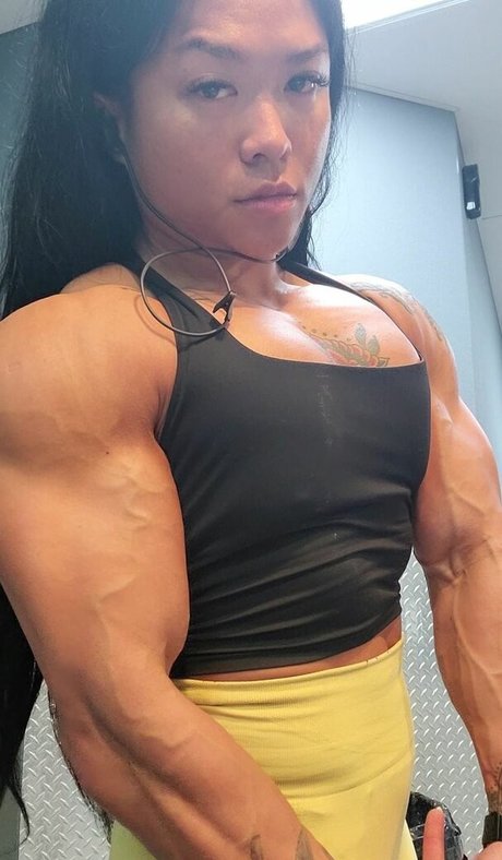 Marilyn Yee Tong OnlyFans泄露裸照