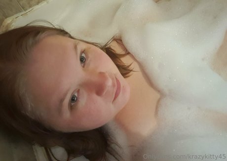 Naken lekkede OnlyFans-bilde av Krazykitty45