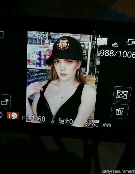 Carlyraesummers