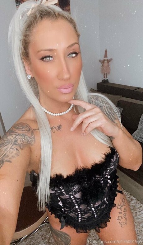 Nacktes geleaktes OnlyFans-Foto von Anksunamoon