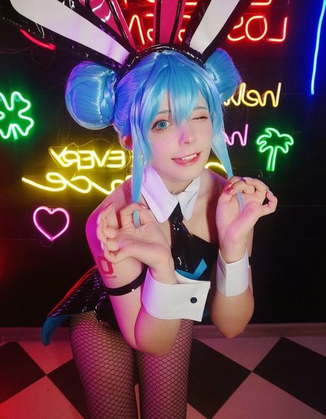 Saya Scarlet