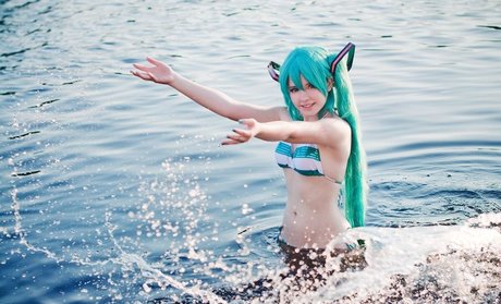 Saya Scarlet