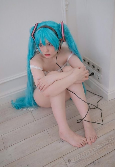 Saya Scarlet