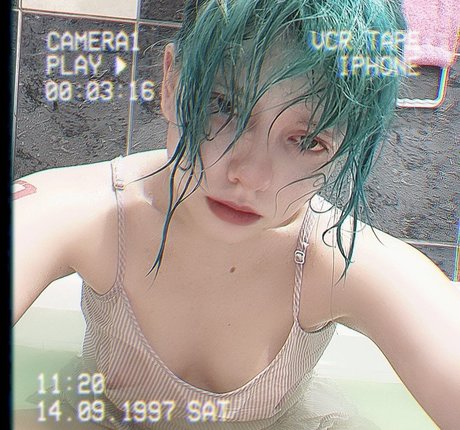 Saya Scarlet