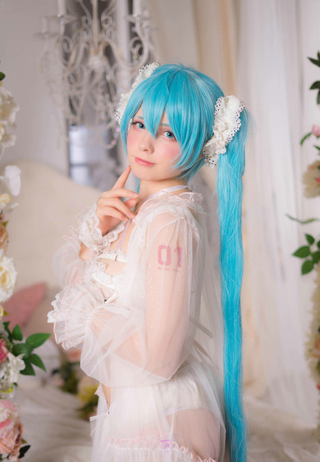 Saya Scarlet
