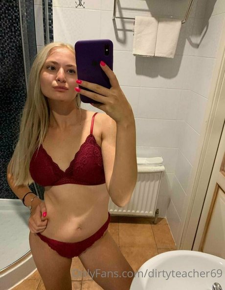 Alaston vuotanut OnlyFans-kuva Dirtyteacher69