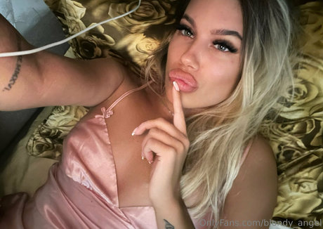 Blondyangel