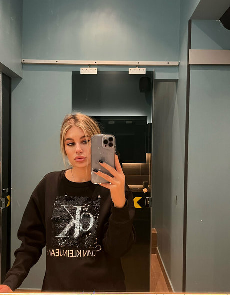 Blondyangel