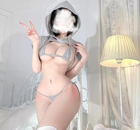 Naken läckt OnlyFans-bild av Icatzi