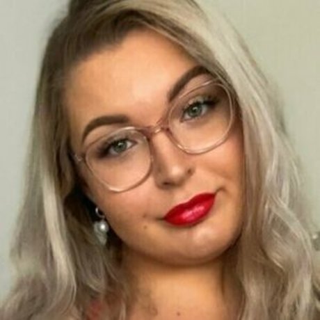 Cheekyyelofree