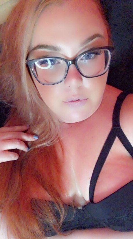 Nahá fotka uniklých OnlyFans od Violetxvixxen