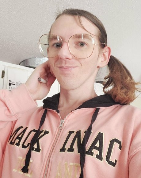 Nahá fotka uniklých OnlyFans od Modestlytoastedfree