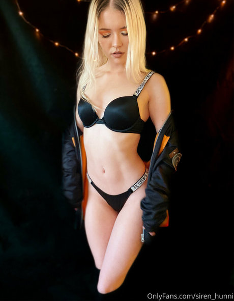 Photo nue de fuite OnlyFans de Sirenhunni