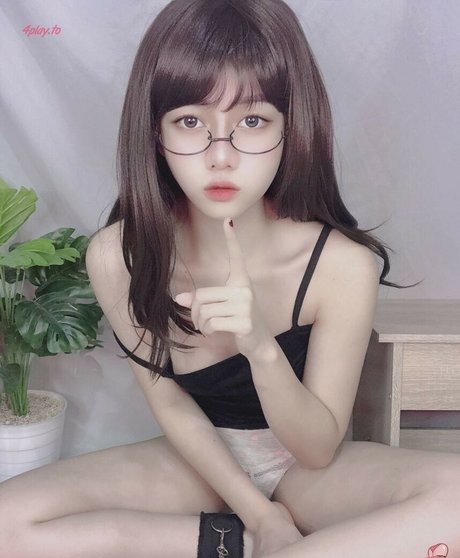 Violet Airis