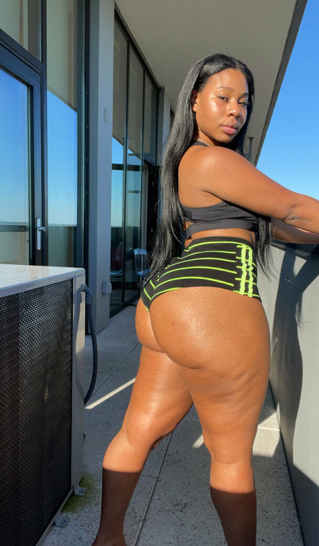Katanah Tease OnlyFans 유출 누드 사진